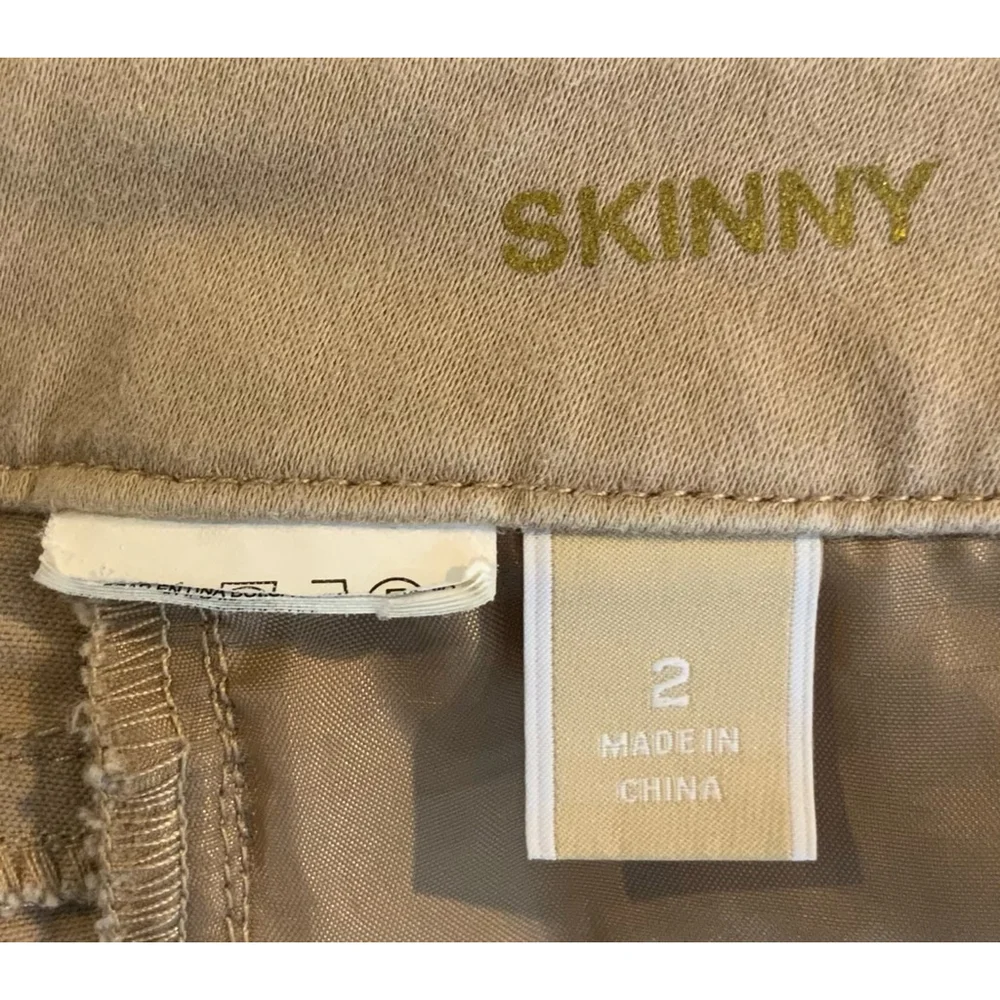 Michael Kors Women's Tan Gold Tone Hardware Cropped Pants Size 2 Preppy Academia